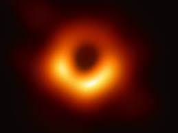블랙홀을 사진에 담기 위해 사용한 500kg의 5000TB 데이타