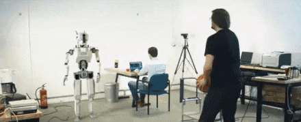 gghhj.gif 인간... 건방진 놈..