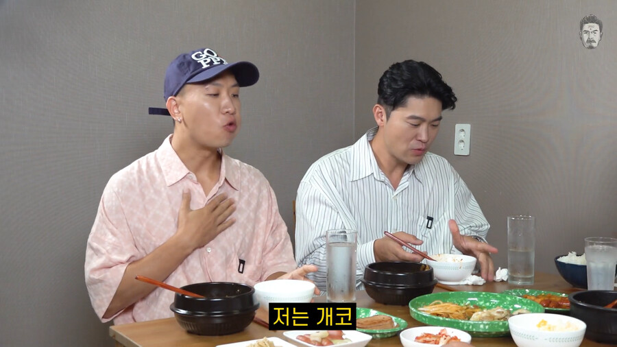 img/23/08/19/18a0e1b3350175cc.png 최자 이름 유래듣고 못믿겠다며 바지 까보라는 김대희 근황 ㄷㄷㄷ..JPG