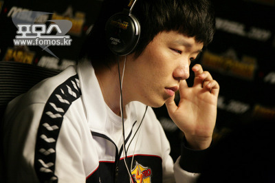 프로게이머 전설의 아가리 파이터.jpg