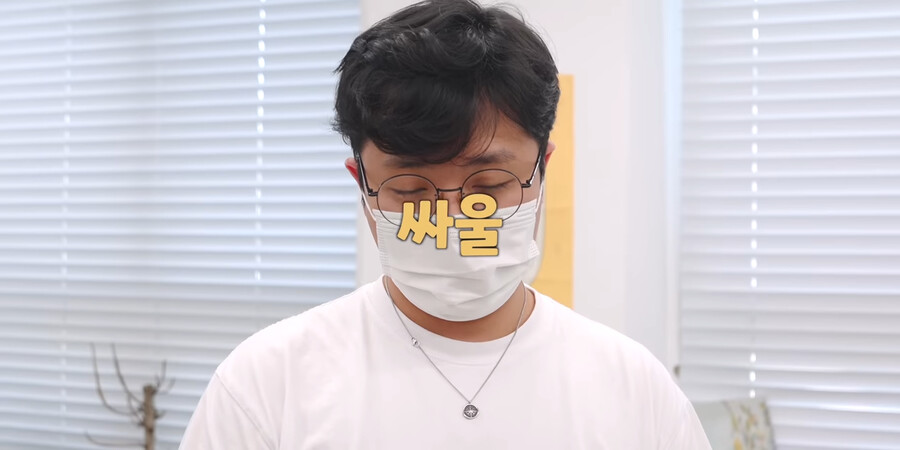 img/23/07/29/189a169bd3b550620.png 오늘자 아이폰 갤럭시 논란에 직접나선 잇섭 근황 ㄷㄷㄷㄷㄷ.....jpg