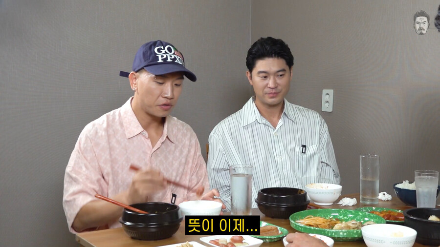 img/23/08/19/18a0e1b5936175cc.png 최자 이름 유래듣고 못믿겠다며 바지 까보라는 김대희 근황 ㄷㄷㄷ..JPG