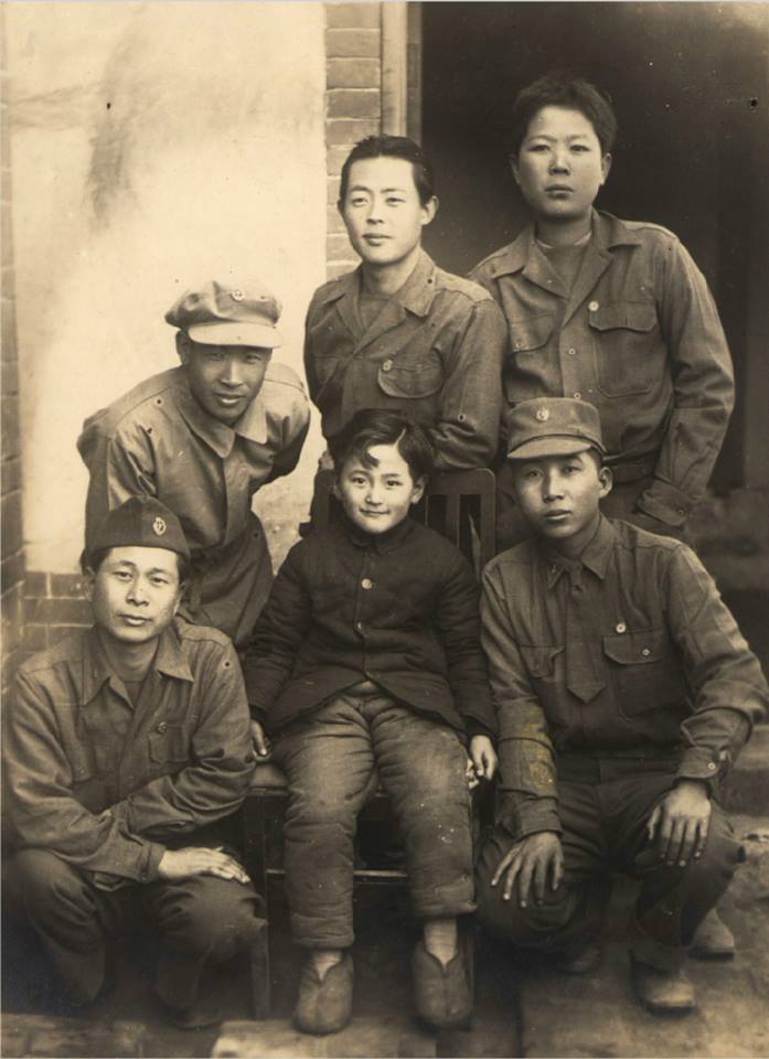 대략 100년전 한국인.jpg